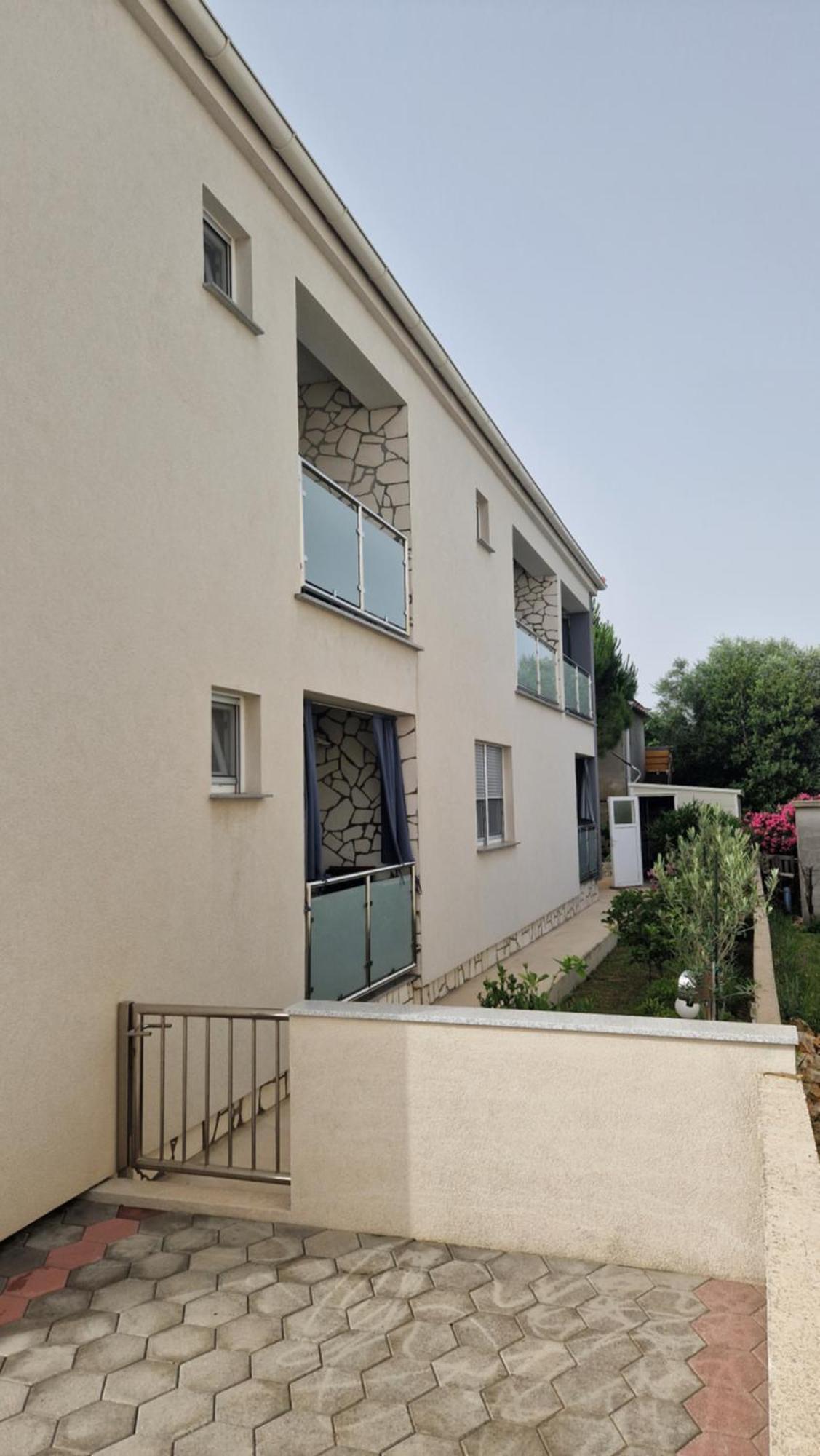Apartmani Gimi Shine Vrsi Exterior photo
